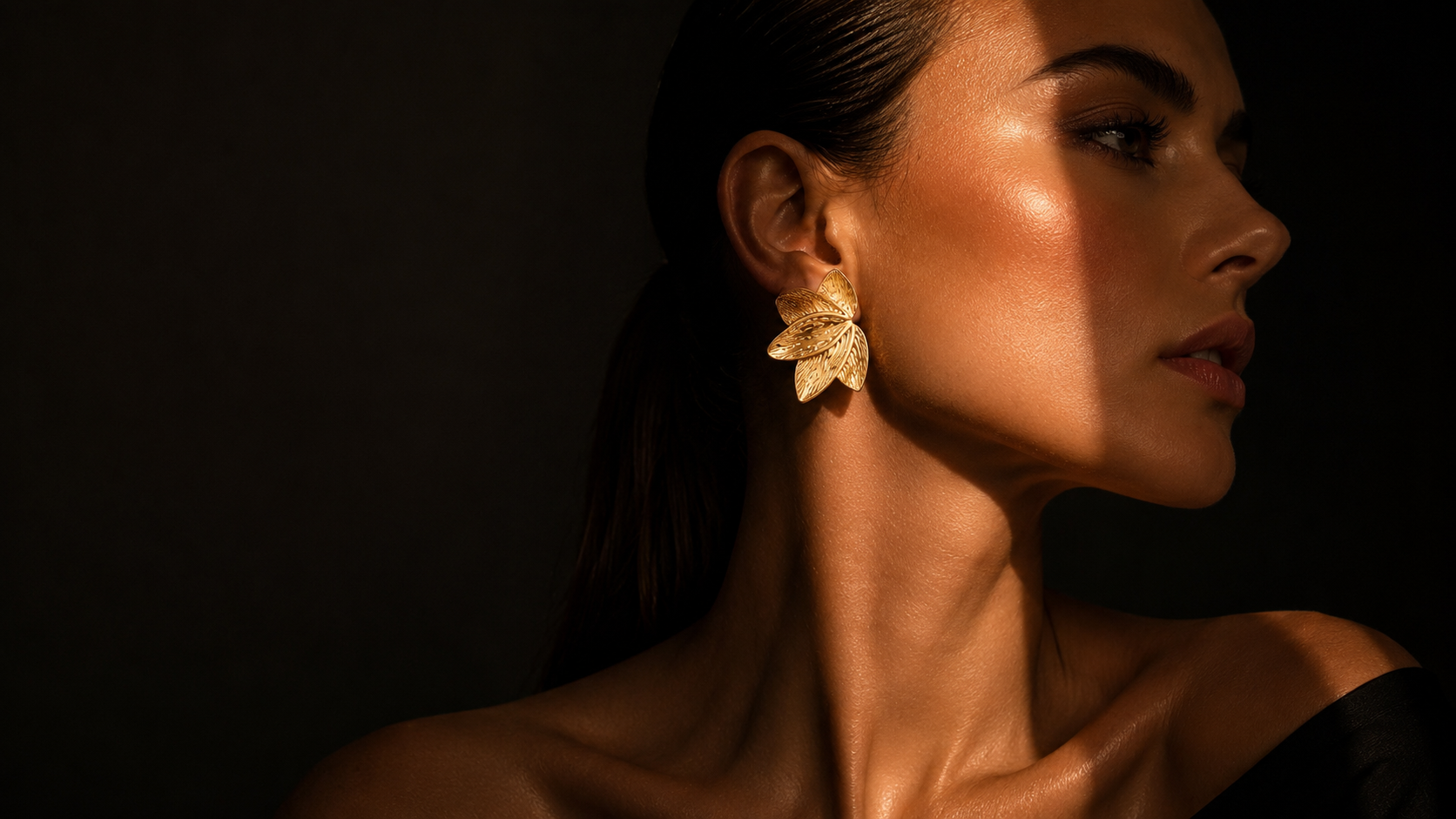 Joyas doradas que combinan con todo.